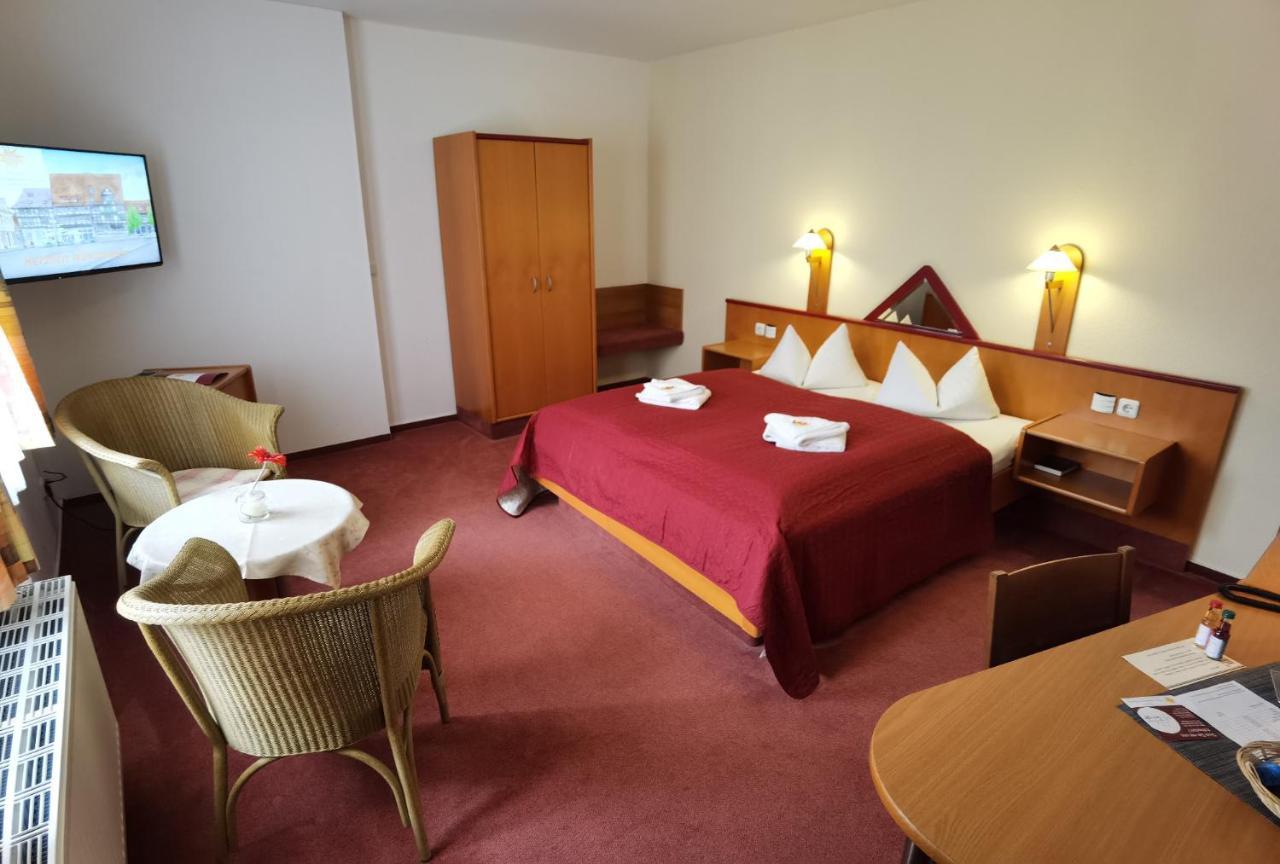 Hotel Zur Goldenen Sonne Quedlinburg Eksteriør bilde