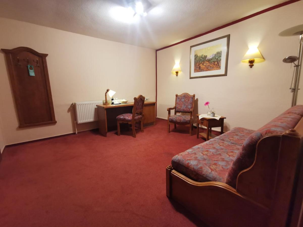 Hotel Zur Goldenen Sonne Quedlinburg Eksteriør bilde