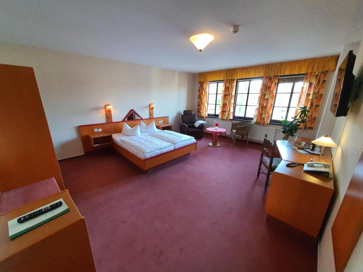 Hotel Zur Goldenen Sonne Quedlinburg Eksteriør bilde