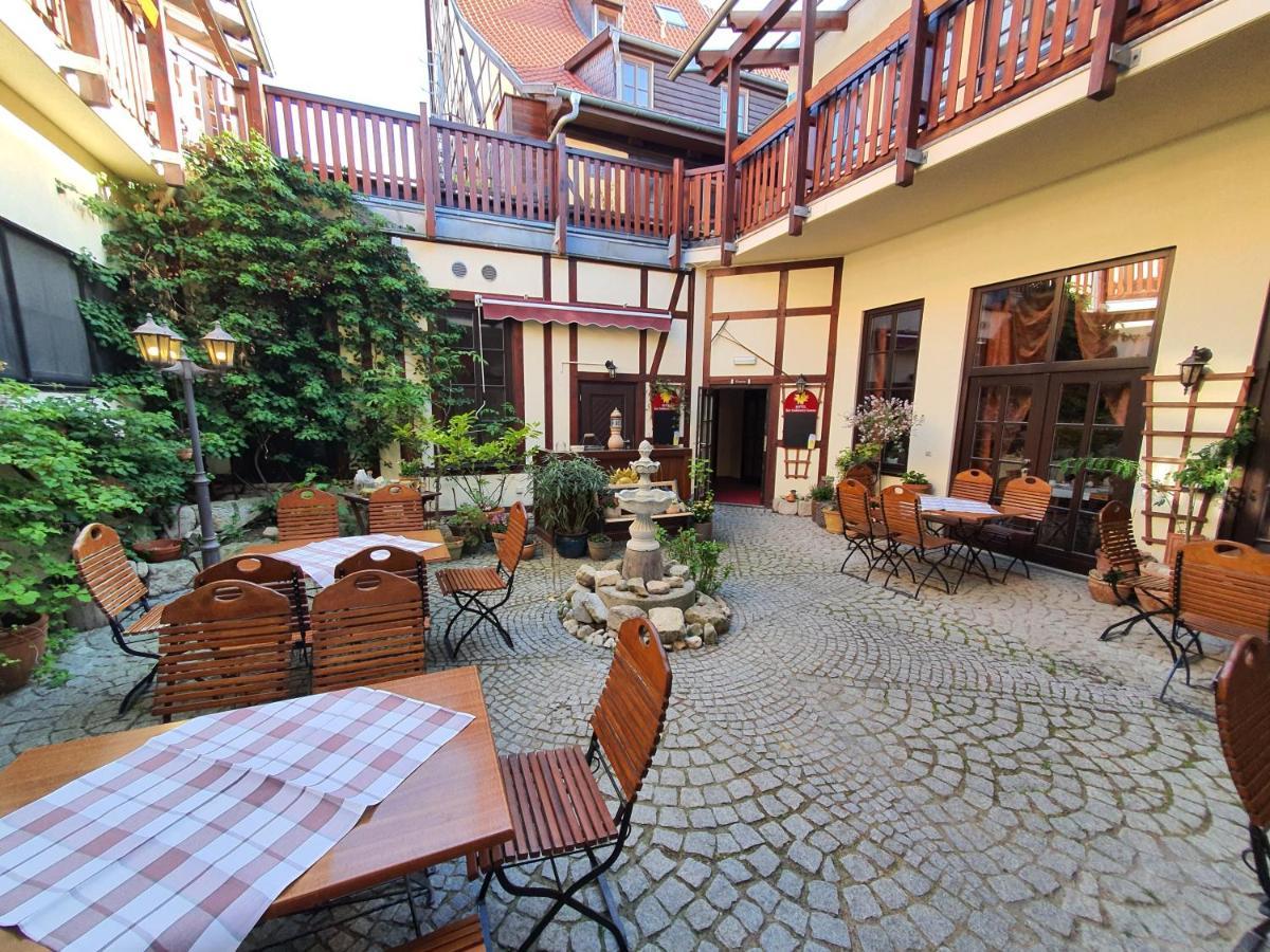 Hotel Zur Goldenen Sonne Quedlinburg Eksteriør bilde